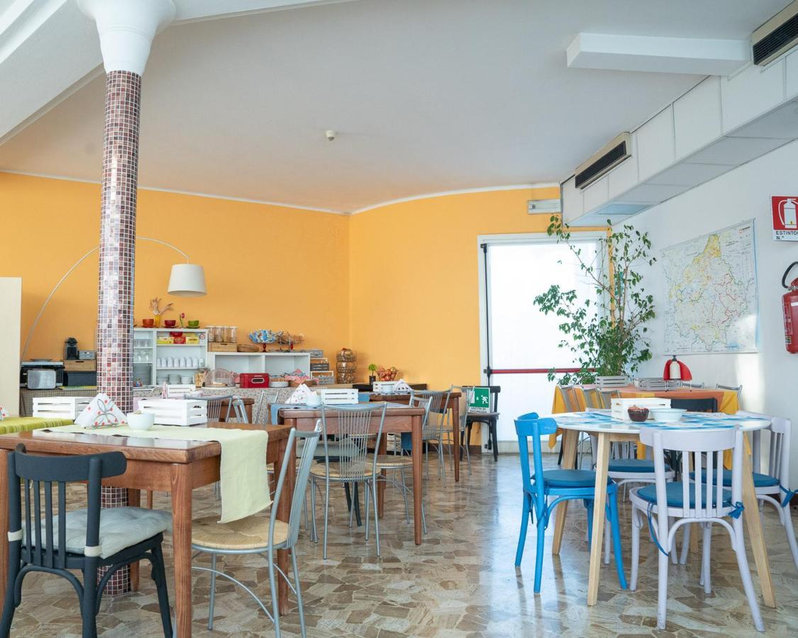 Hotel All'Oasi Paese Екстериор снимка