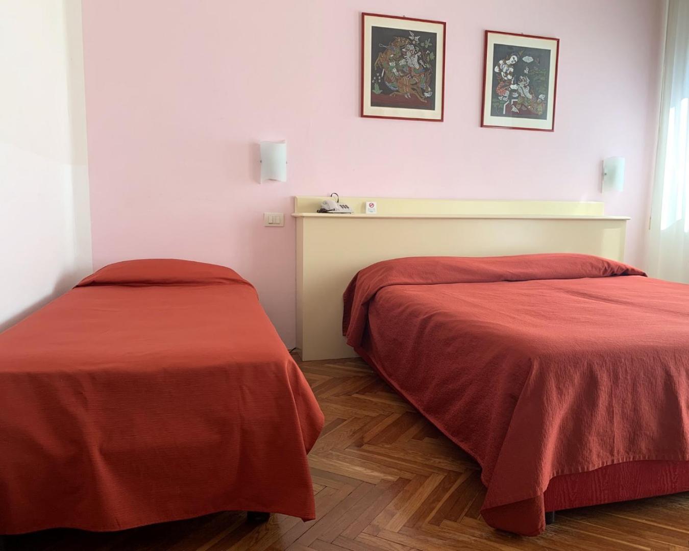 Hotel All'Oasi Paese Екстериор снимка