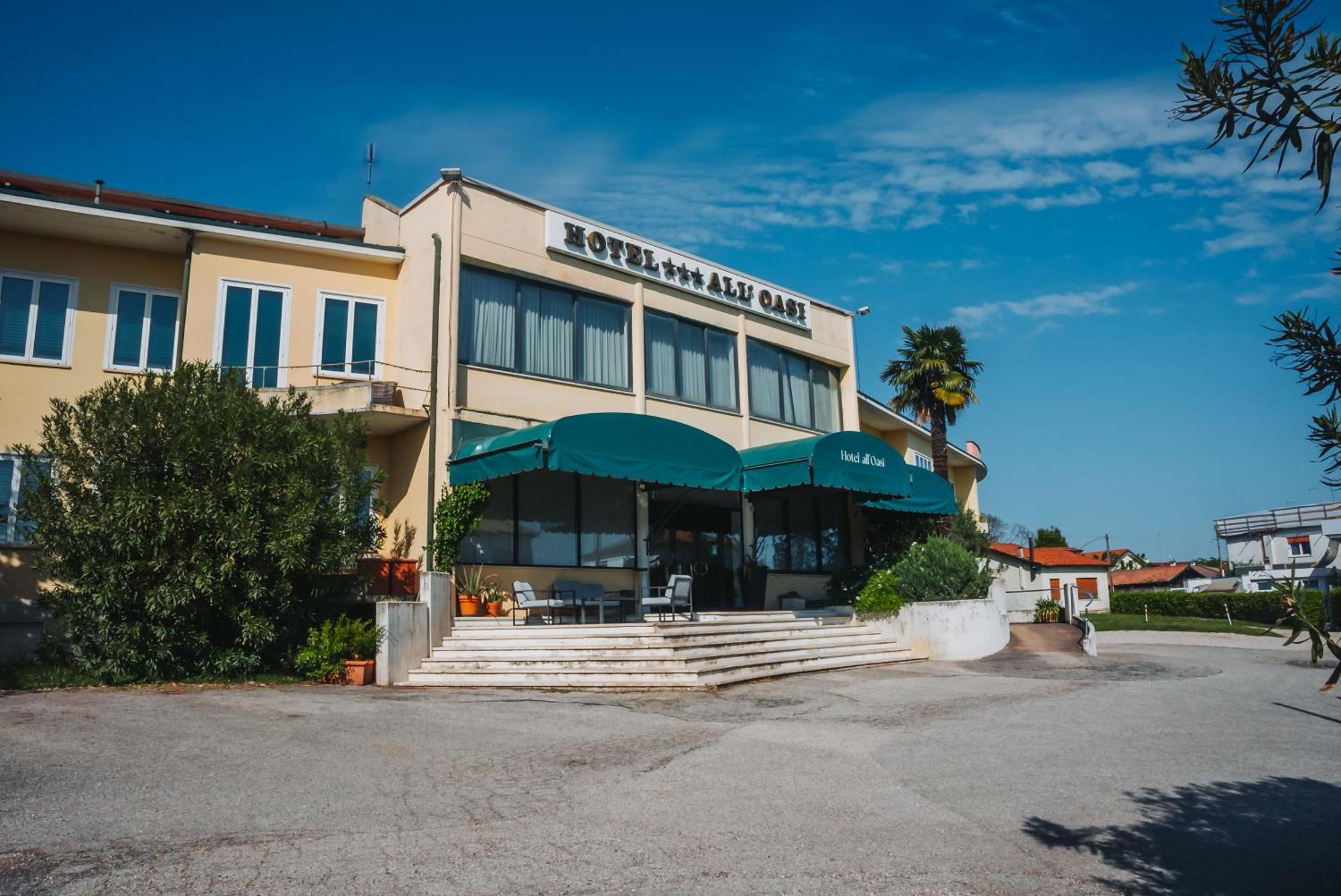 Hotel All'Oasi Paese Екстериор снимка