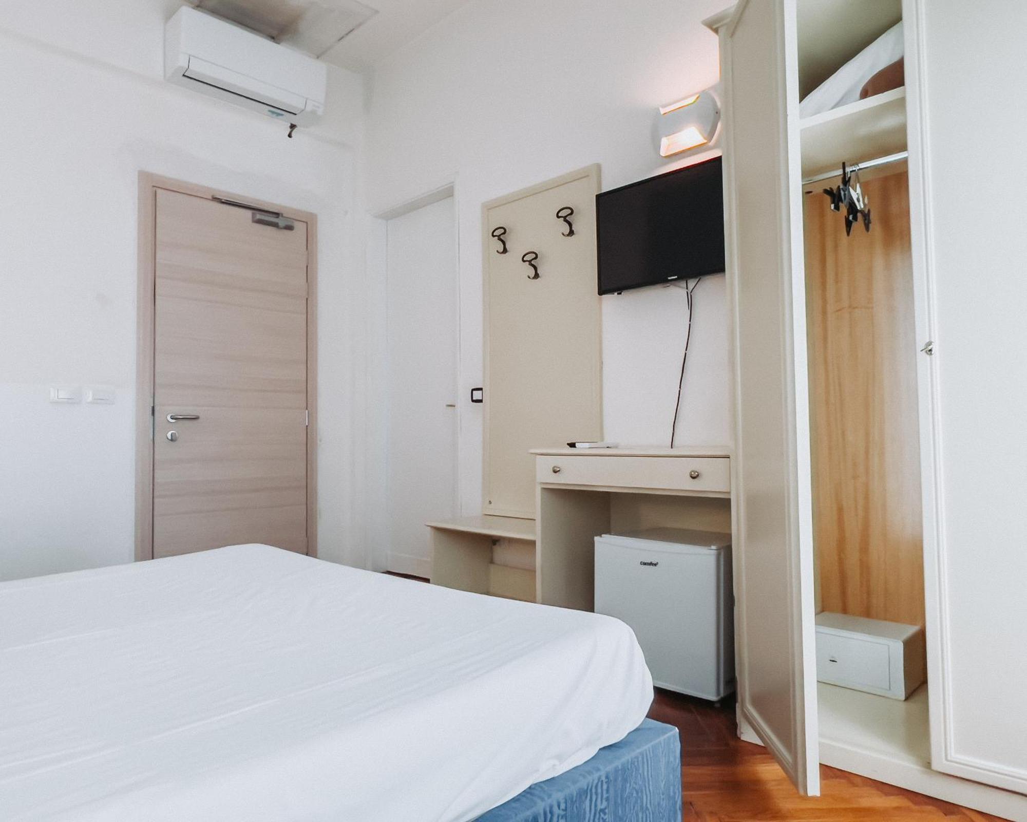 Hotel All'Oasi Paese Екстериор снимка